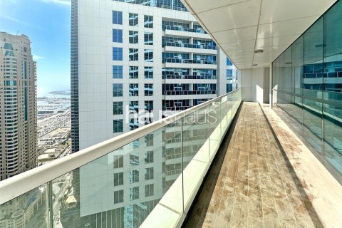 Купить квартиру в Дубай Марине, Дубай: 3 спальни, 277м², № 43813 - фото 7