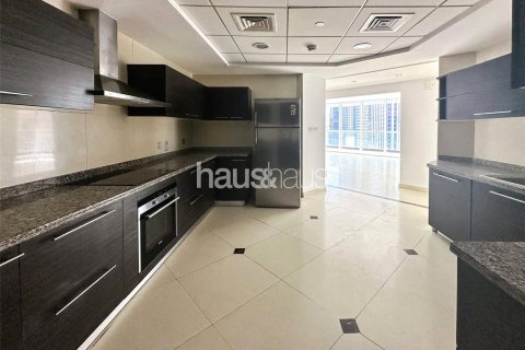 Купить квартиру в Дубай Марине, Дубай: 3 спальни, 277м², № 43813 - фото 9