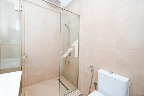 Apartment in Dubai 2 bedrooms, 153.6 sq.m. № 53440 - photo 4