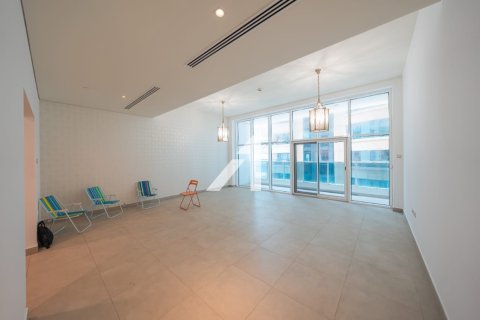 Apartment in Dubai 2 bedrooms, 153.6 sq.m. № 53440 - photo 21