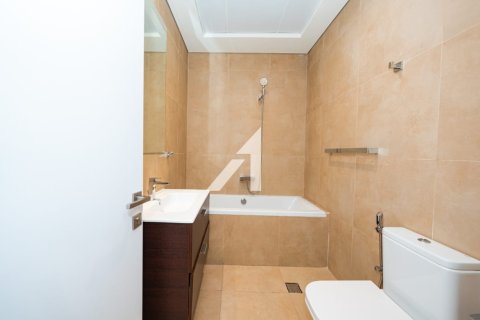 Apartment in Dubai 2 bedrooms, 153.6 sq.m. № 53440 - photo 6