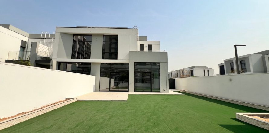 Townhouse in Al Furjan, Dubai 4 bedrooms, 400.4 sq.m. № 49454