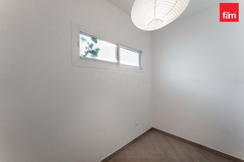 Снять в аренду таунхаус в Дубае: 3 спальни, 259.2м², № 90520 - фото 11