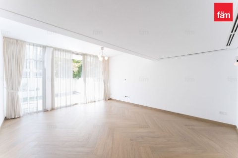 Снять в аренду таунхаус в Дубае: 3 спальни, 259.2м², № 90520 - фото 28