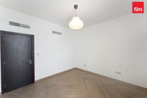 Снять в аренду таунхаус в Дубае: 3 спальни, 259.2м², № 90520 - фото 5