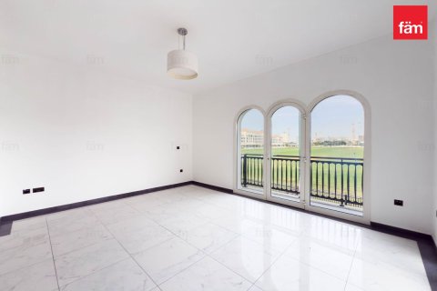 Купить виллу в Дубае: 4 спальни, 349.6м², № 90522 - фото 13