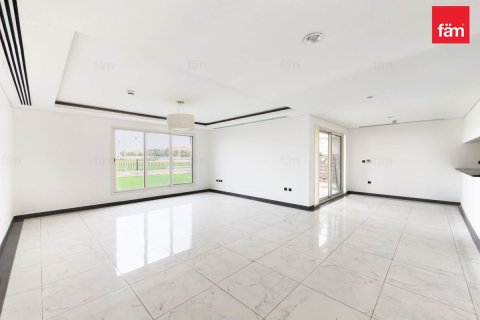 Купить виллу в Дубае: 4 спальни, 349.6м², № 90522 - фото 2