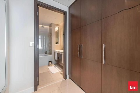Apartment in Downtown Dubai (Downtown Burj Dubai), Dubai 1 bedroom, 79.9 sq.m. № 90512 - photo 12