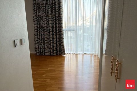 Apartment in Dubai 3 bedrooms, 194.8 sq.m. № 90519 - photo 13