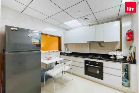 Apartment in Dubai 1 bedroom, 92.5 sq.m. № 50825 - photo 10