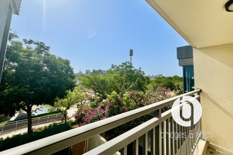 Villa en Dubai Hills Estate, Dubai, 4 dormitorios, 201 m², № 100489 - foto 12
