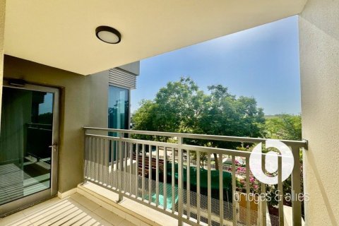 Villa en Dubai Hills Estate, Dubai, 4 dormitorios, 201 m², № 100489 - foto 10