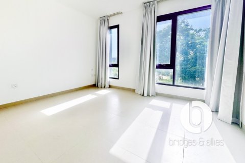 Villa en Dubai Hills Estate, Dubai, 4 dormitorios, 201 m², № 100489 - foto 15