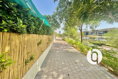 Villa en Dubai Hills Estate, Dubai, 4 dormitorios, 201 m², № 100489 - foto 6