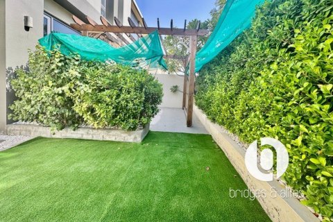 Villa en Dubai Hills Estate, Dubai, 4 dormitorios, 201 m², № 100489 - foto 19