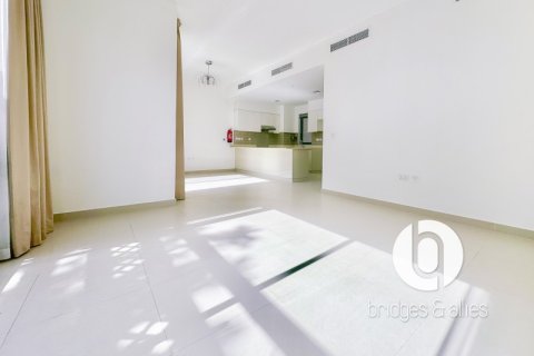 Villa en Dubai Hills Estate, Dubai, 4 dormitorios, 201 m², № 100489 - foto 18