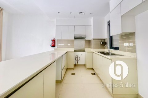 Villa en Dubai Hills Estate, Dubai, 4 dormitorios, 201 m², № 100489 - foto 17