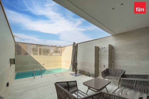 Villa en Dubai, 2 dormitorios, 166.3 m², № 84335 - foto 6