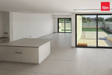 Villa en Dubai Hills Estate, Dubai, 4 dormitorios, 432.6 m², № 84332 - foto 2