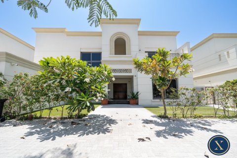 Villa en Al Furjan, Dubai, 6 dormitorios, 610 m², № 45365 - foto 1