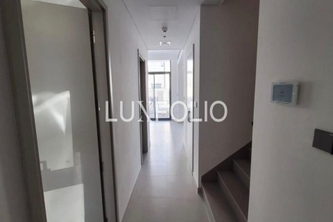 Townhouse in Sun, Arabian Ranches 3, Dubai 3 bedrooms, 180 sq.m. № 45551 - photo 13