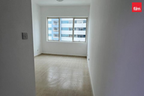Снять в аренду квартиру в Dubai Sports City, Дубай: 2 спальни, 135.4м², № 40456 - фото 4
