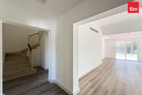 Villa in Dubai 3 bedrooms, 343.3 sq.m. № 83668 - photo 5