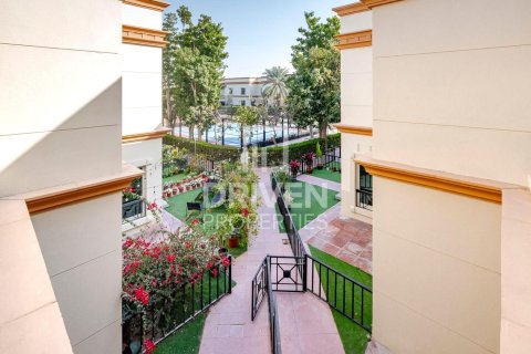 فيلا في Al Barsha 1, البرشاء, دبي 4 غرف نوم, 326.83 م² رقم 129919 - صورة 10