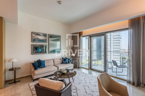 Купить квартиру в Address Harbour Point, Dubai Creek Harbour (The Lagoons), Дубай: 1 спальня, 74.69м², № 143020 - фото 3