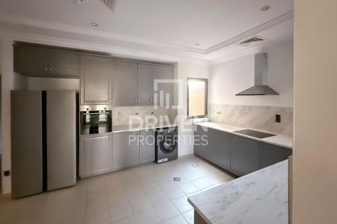 Villa en Canal Cove Villas, Palm Jumeirah, Dubai, 4 dormitorios, 468.79 m², № 129172 - foto 22