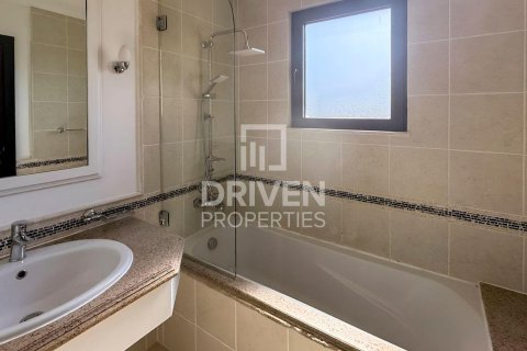 Villa en Canal Cove Villas, Palm Jumeirah, Dubai, 4 dormitorios, 468.79 m², № 129172 - foto 25