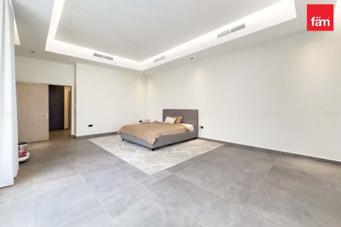 Villa à Dubai, 7 chambres, 1097.1 m², № 46863 - photo 12