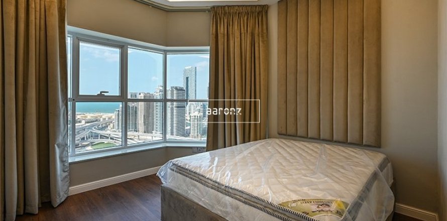 Apartamento en Jumeirah Lake Towers, Dubai, 2 dormitorios, 82.5 m², № 46862