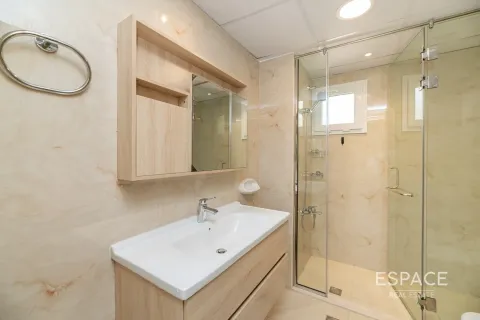 Villa in Meadows, Dubai 4 bedrooms, 381 sq.m. № 71290 - photo 9