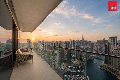 Apartment in Dubai Marina, Dubai 3 bedrooms, 181.8 sq.m. № 114527