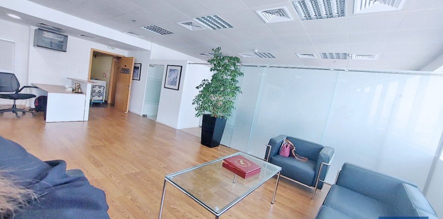 Office in Business Bay, Dubai 89 sq.m. № 103841