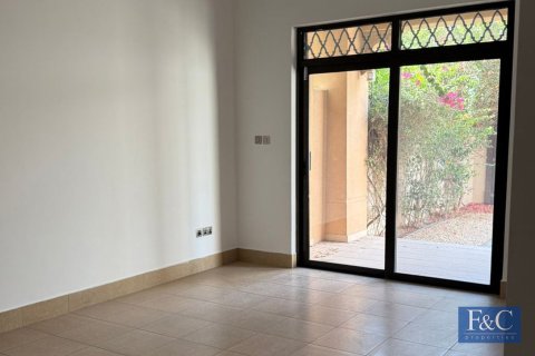 Appartement à Downtown Dubai (Downtown Burj Dubai), Dubai, 1 chambre, 131 m², № 103851 - photo 12