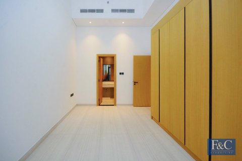 Apartment in Business Bay, Dubai 3 bedrooms, 137 sq.m. № 103838 - photo 18