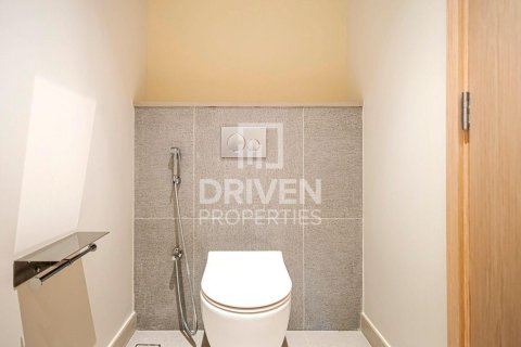 Apartment in Vida Residences Dubai Mall, Downtown Dubai (Downtown Burj Dubai), Dubai 2 bedrooms, 99.96 sq.m. № 128656 - photo 12