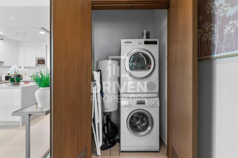 Apartment in Al Wasl, Dubai 1 bedroom, 93 sq.m. № 128654 - photo 11