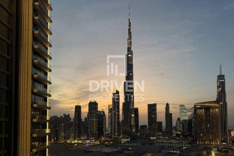 Apartment in Vida Residences Dubai Mall, Downtown Dubai (Downtown Burj Dubai), Dubai 2 bedrooms, 111.95 sq.m. № 128655 - photo 27