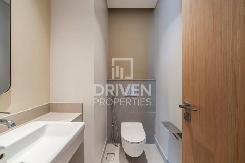 Apartment in Vida Residences Dubai Mall, Downtown Dubai (Downtown Burj Dubai), Dubai 2 bedrooms, 111.95 sq.m. № 128655 - photo 25
