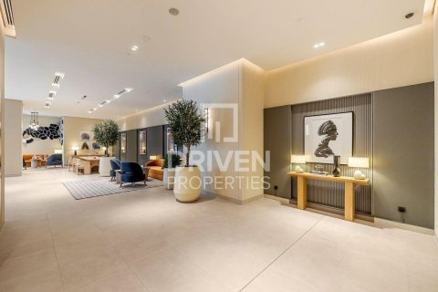 Apartment in Vida Residences Dubai Mall, Downtown Dubai (Downtown Burj Dubai), Dubai 2 bedrooms, 111.95 sq.m. № 128655 - photo 7
