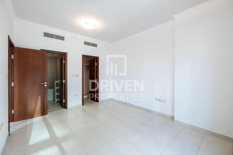Apartment in The Residences, Downtown Dubai (Downtown Burj Dubai), Dubai 1 bedroom, 91.6 sq.m. № 128653 - photo 10