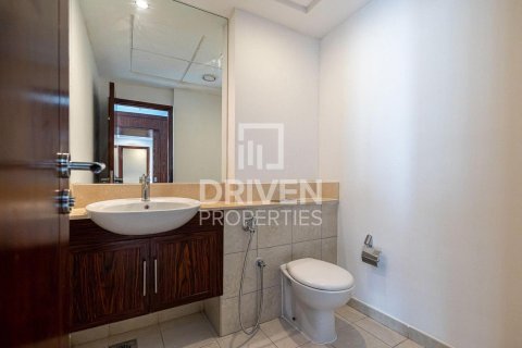 Apartment in The Residences, Downtown Dubai (Downtown Burj Dubai), Dubai 1 bedroom, 91.6 sq.m. № 128653 - photo 12