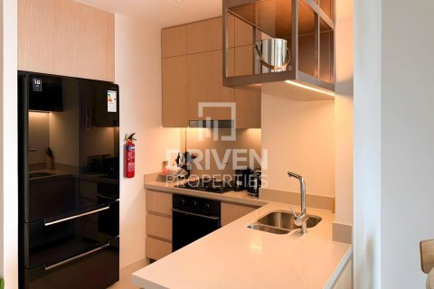 Apartment in Vida Residences Dubai Mall, Downtown Dubai (Downtown Burj Dubai), Dubai 2 bedrooms, 99.96 sq.m. № 128657 - photo 8