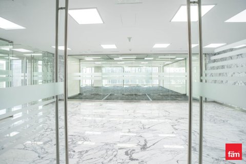 Office in Business Bay, Dubai 557.6 sq.m. № 52258 - photo 1