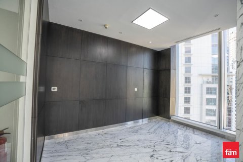 Office in Business Bay, Dubai 557.6 sq.m. № 52258 - photo 10