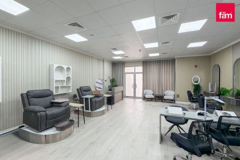 Магазин в Дубае, 93.7м², № 134734