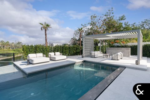 Купить виллу в Jumeirah Islands, Дубай: 5 спален, 539м², № 91193 - фото 3